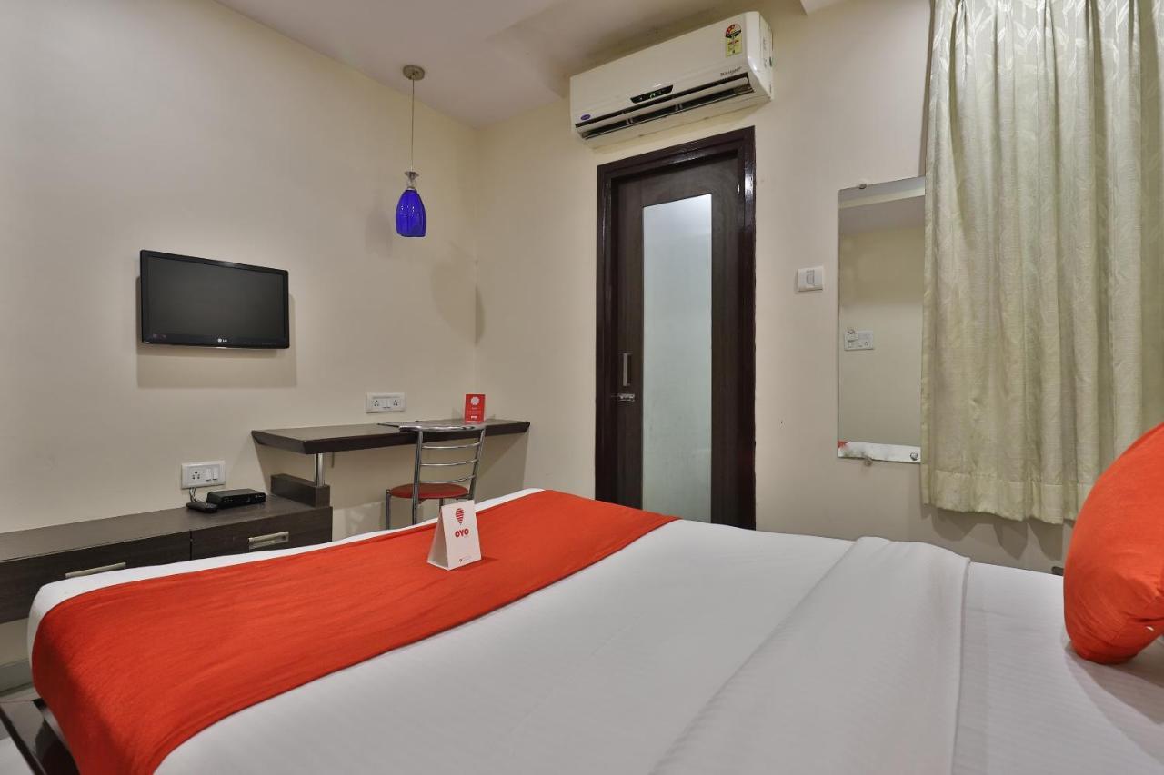 New Rajdhani Hotel Vadodara Dış mekan fotoğraf